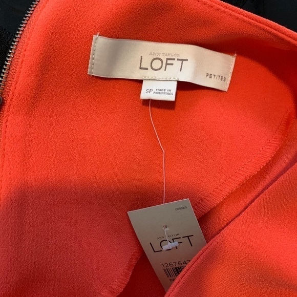 New - Loft blouse - Picture 3 of 5